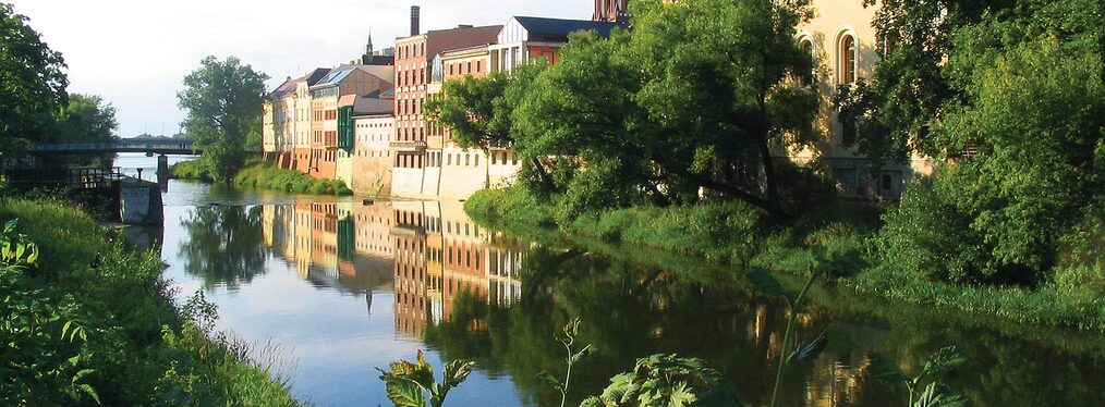 Flussufer in Oppeln (Polen)