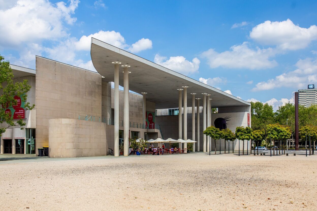 Außenansicht des Kunstmuseums Bonn