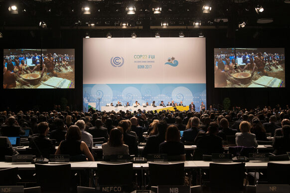 Eröffnungszeremonie der Weltklimakonferenz 2017 im Großen Saal des World Conference Center Bonn