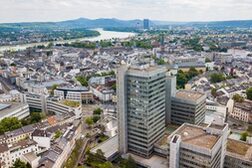 Drohnenaufnahme des Bonner Stadthauses