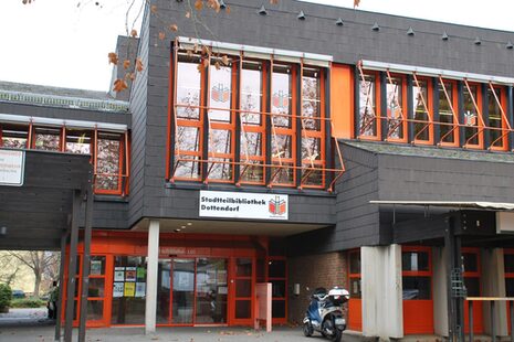 Außenaufnahme der Stadtteilbibliothek Dottendorf