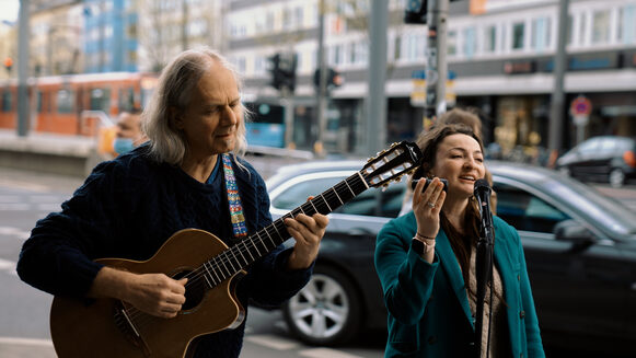 Kölnstraße mit Astatine & Uwe