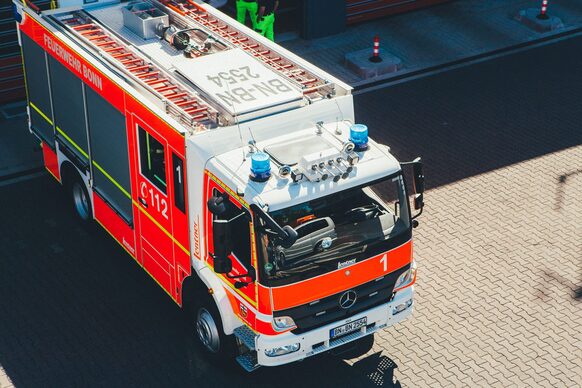 Ein Einsatzfahrzeug der Bonner Feuerwehr.