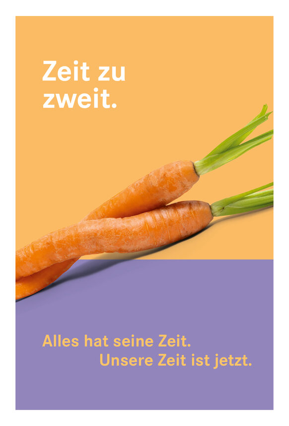 Das Plakat zeigt zwei Möhren